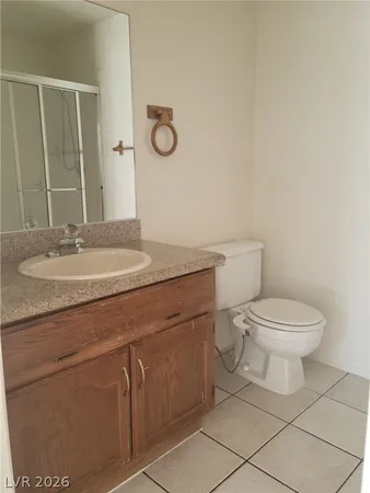 $1,300 | 6663 West Tropicana Avenue, Unit 202, Las Vegas, NV 89103