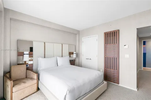 $1,100,000 | 551 North Fort Lauderdale Beach Boulevard, Unit R2212, Fort Lauderdale, FL 33304