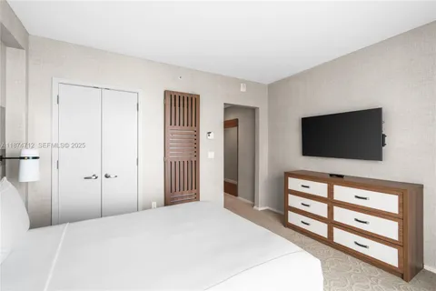 $1,100,000 | 551 North Fort Lauderdale Beach Boulevard, Unit R2212, Fort Lauderdale, FL 33304