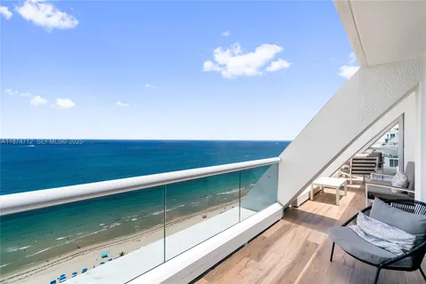 $1,100,000 | 551 North Fort Lauderdale Beach Boulevard, Unit R2212, Fort Lauderdale, FL 33304