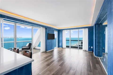 $1,100,000 | 551 North Fort Lauderdale Beach Boulevard, Unit R2212, Fort Lauderdale, FL 33304