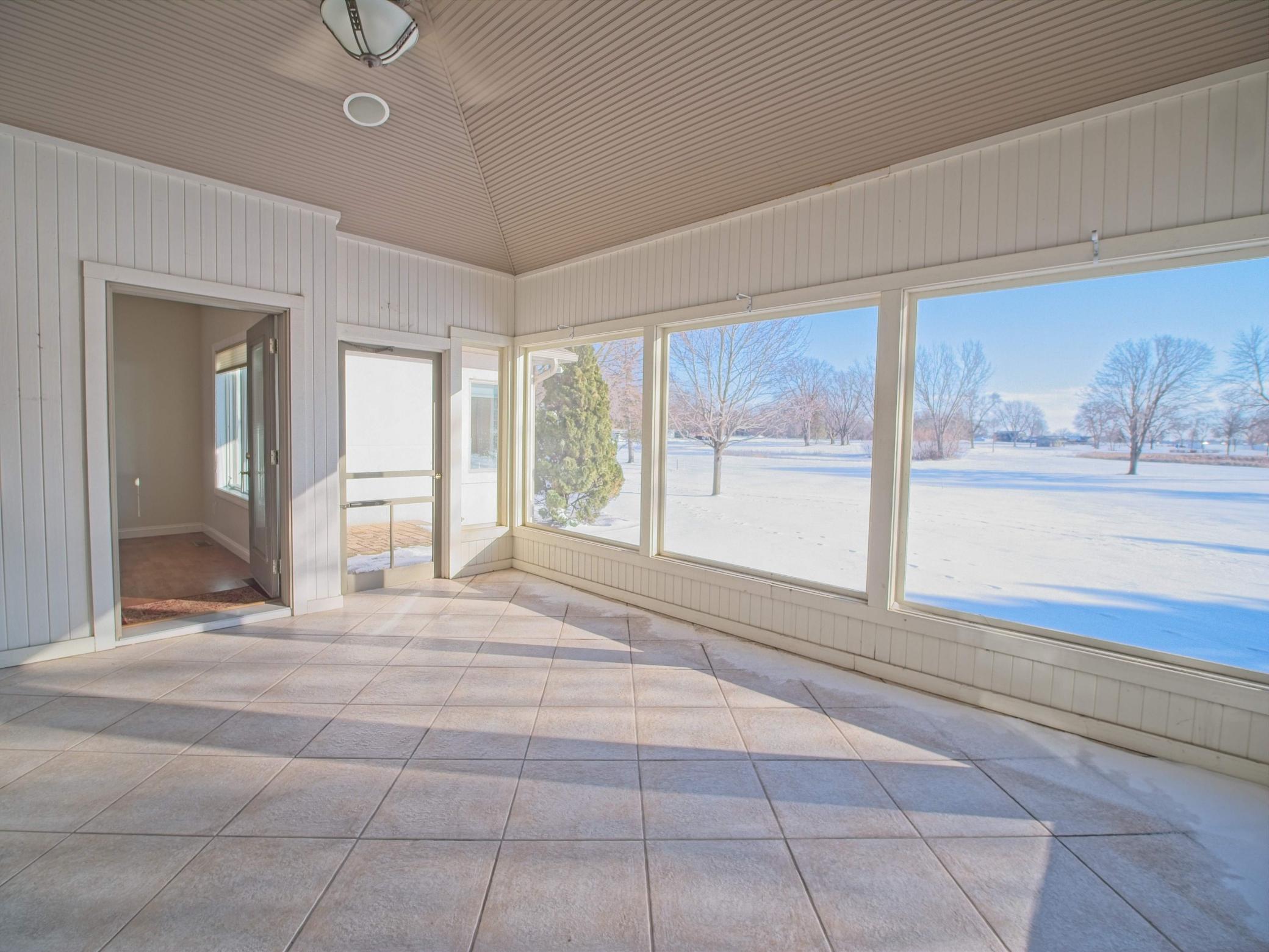 417 Golf Terrace Litchfield, MN 55355 - Photo 15 of 48