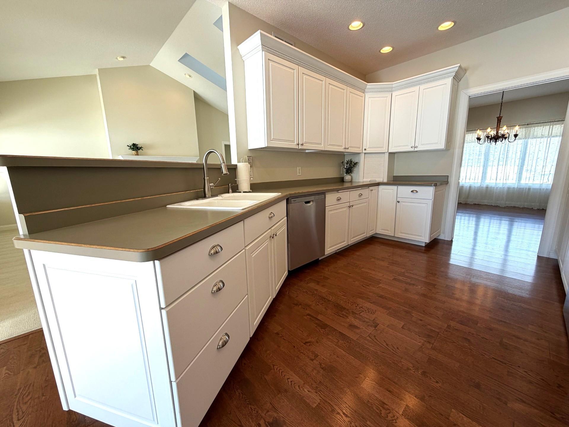 417 Golf Terrace Litchfield, MN 55355 - Photo 5 of 48