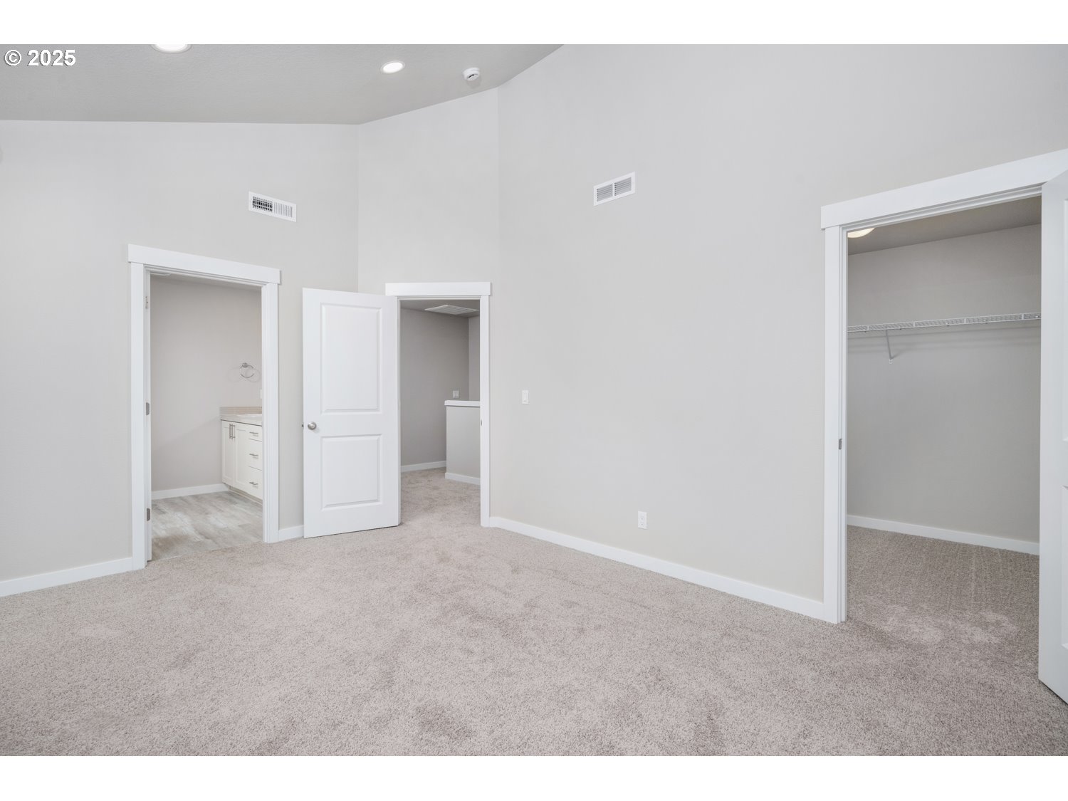 2833 South Heather Street, Unit LOT 850 Cornelius, OR 97113 - Photo 15 of 24 a view of an empty room