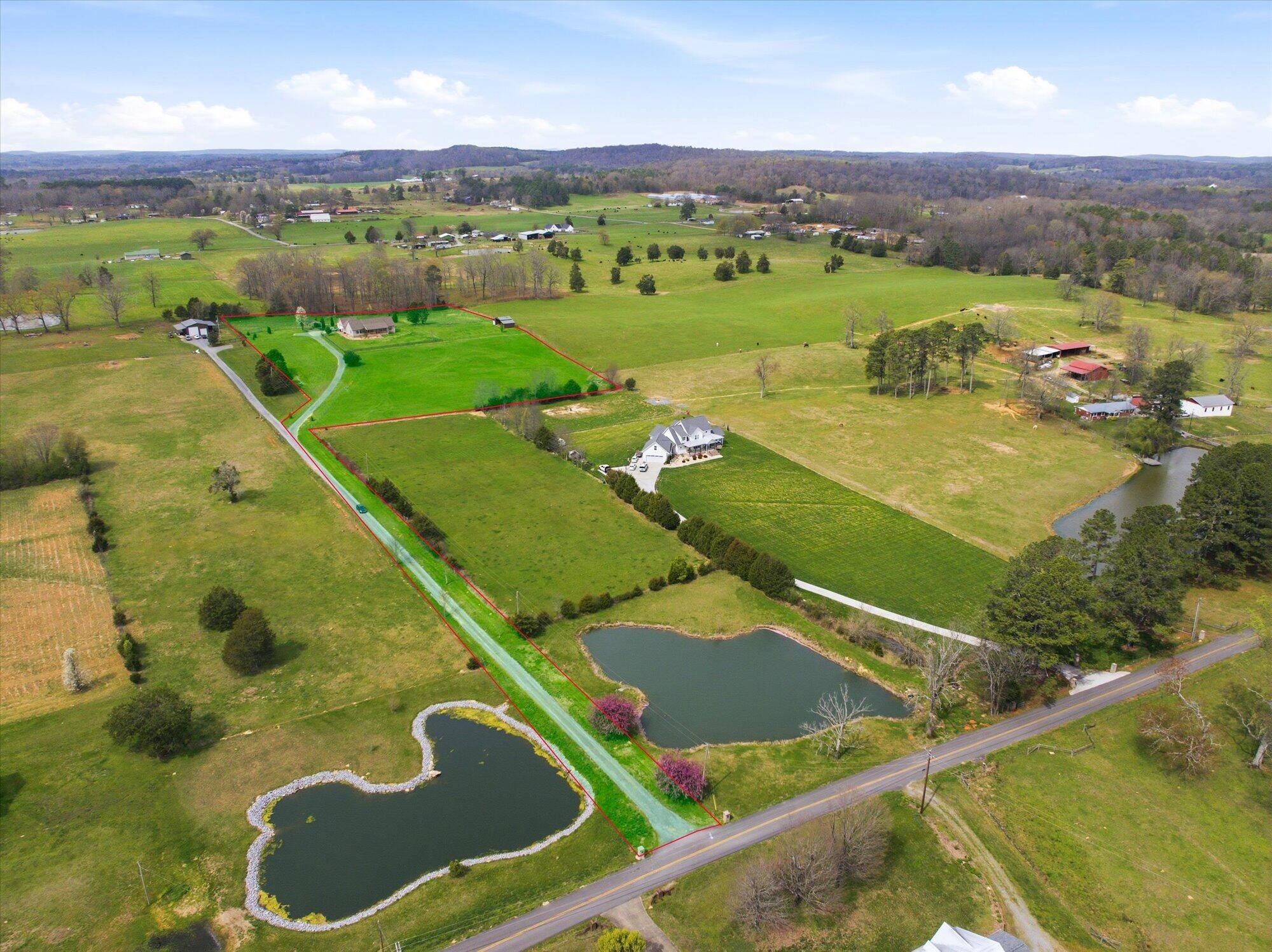 680 Horton Road Southeast Cleveland, TN 37323 - Photo 4 of 62