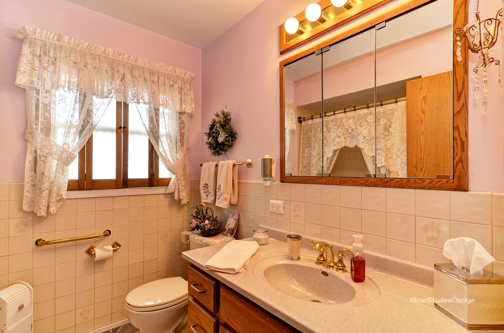 873 Iowa Avenue Addison, IL 60101 - Photo 13 of 23