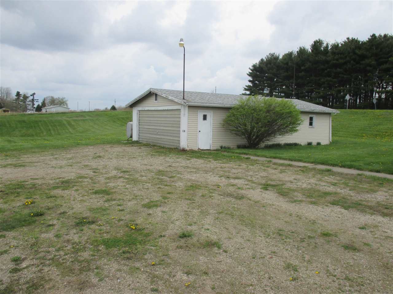 783 North St Road Akron, IN 46910 - Photo 12 of 14