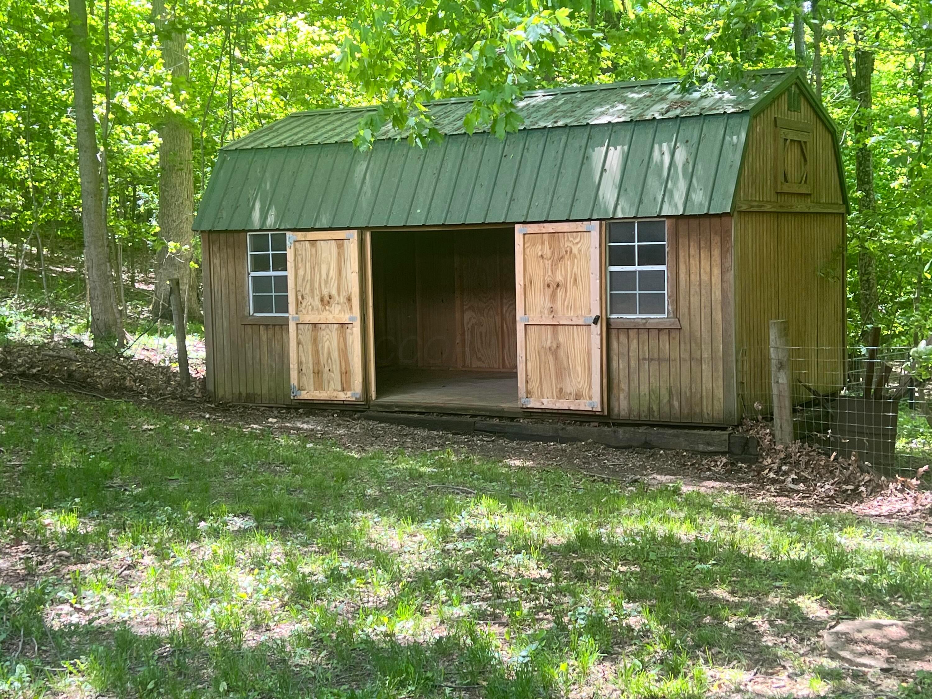 11517 Kenyon Road Mount Vernon, OH 43050 - Photo 19 of 23 IMG_8602