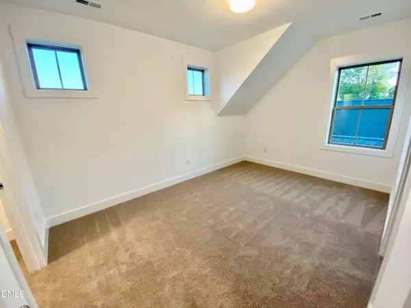 $2,300 | 156 Cottage Way, Pittsboro, NC 27312