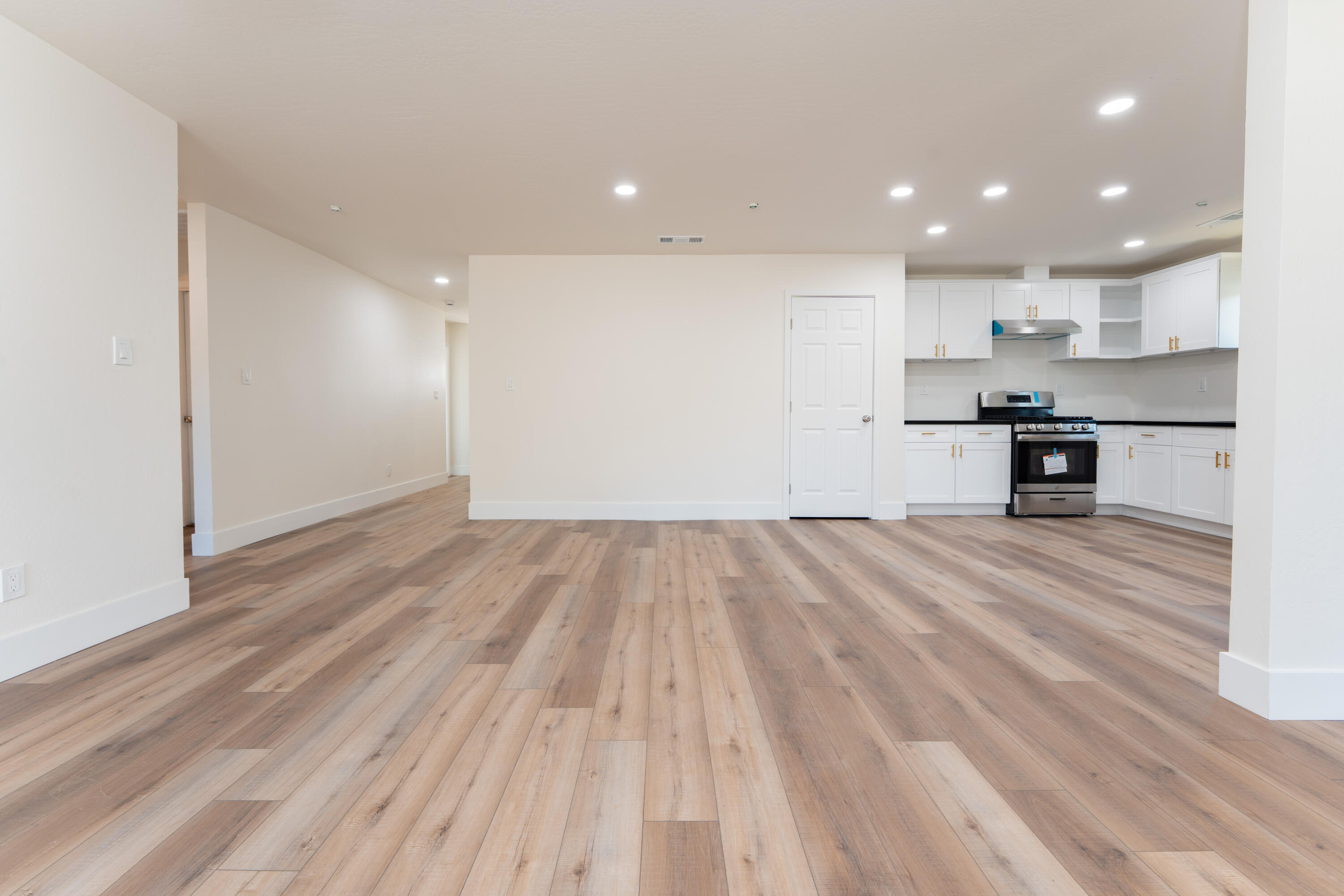 30750 Farr Road Visalia, CA 93291 - Photo 17 of 33 23