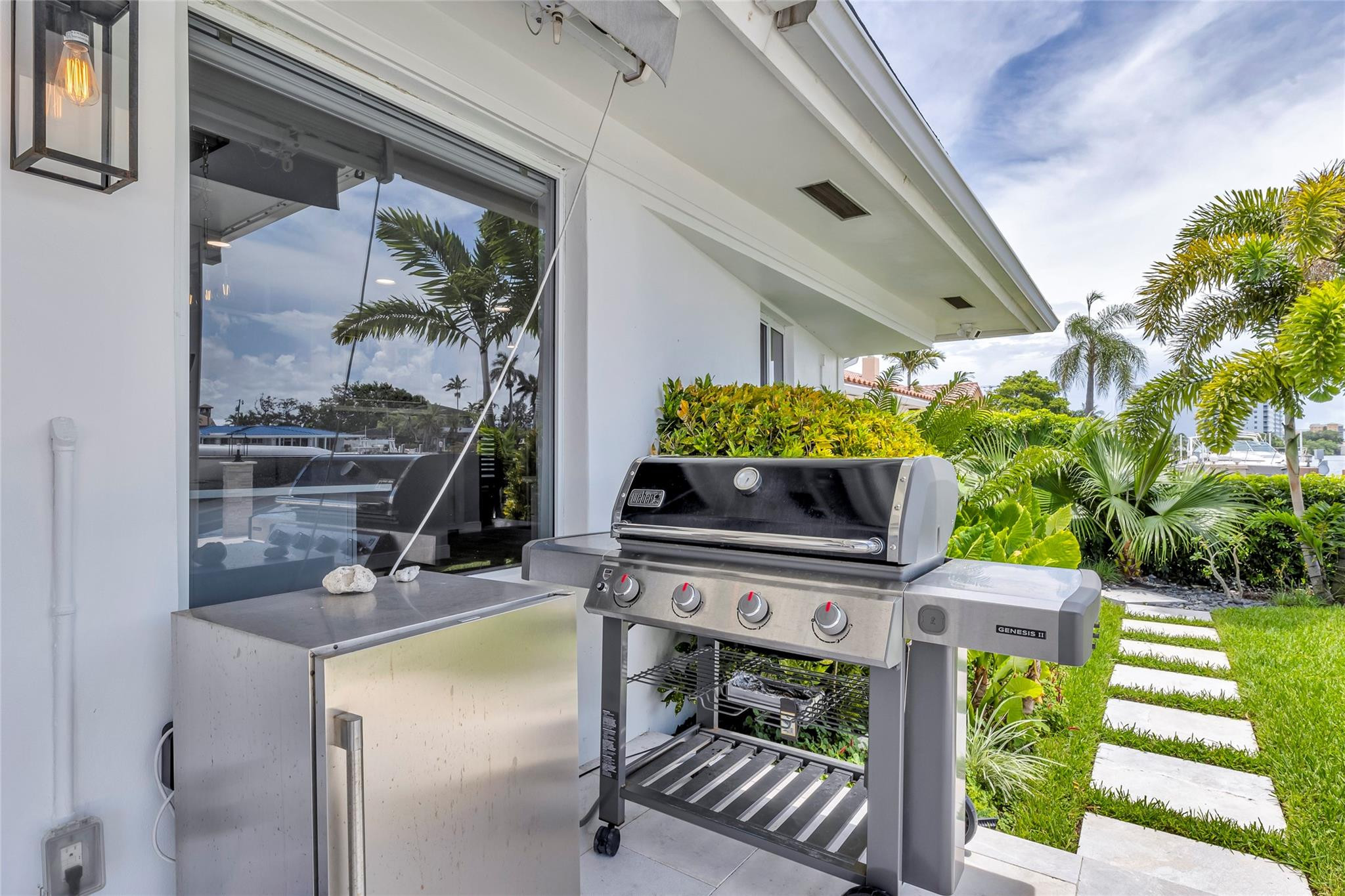 2005 North Riverside Drive Pompano Beach, FL 33062 - Photo 13 of 56 Photo 13