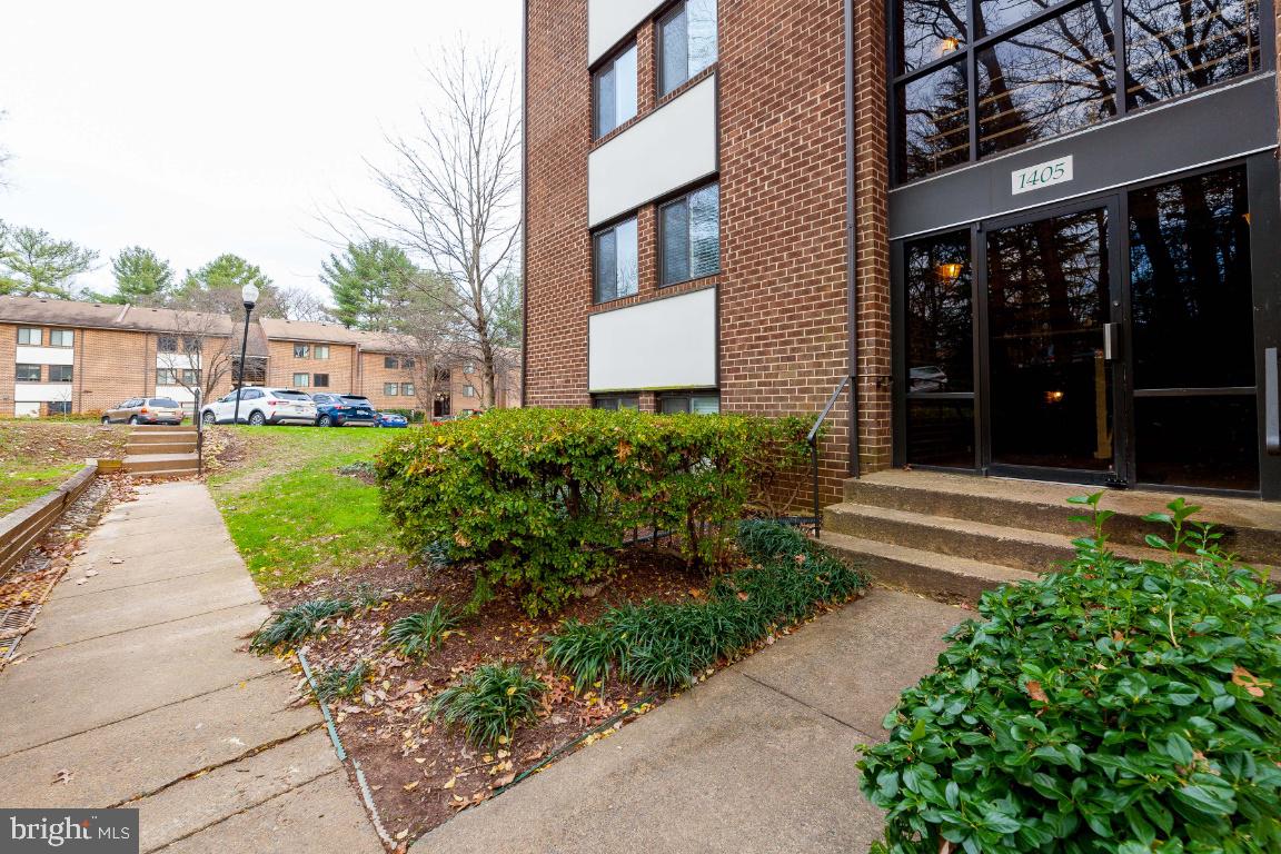 1405 Northgate Square, Unit 11C Reston, VA 20190 - Photo 1 of 31 Welcome to Northgate!