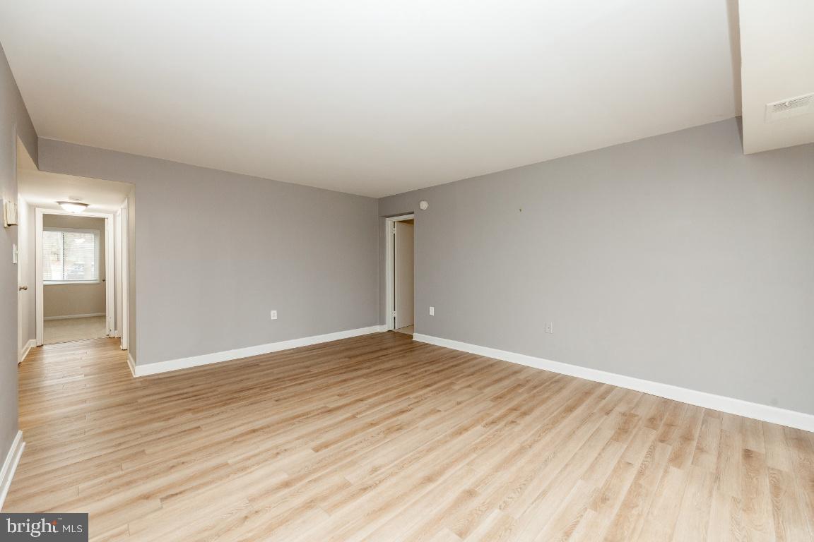 1405 Northgate Square, Unit 11C Reston, VA 20190 - Photo 11 of 31 Gallery Image 11