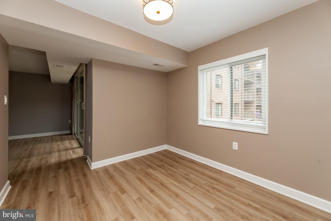1405 Northgate Square, Unit 11C Reston, VA 20190 - Photo 13 of 31 Gallery Image 13