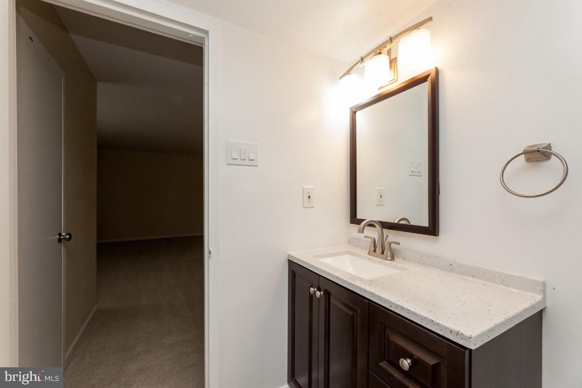1405 Northgate Square, Unit 11C Reston, VA 20190 - Photo 21 of 31 Gallery Image 21