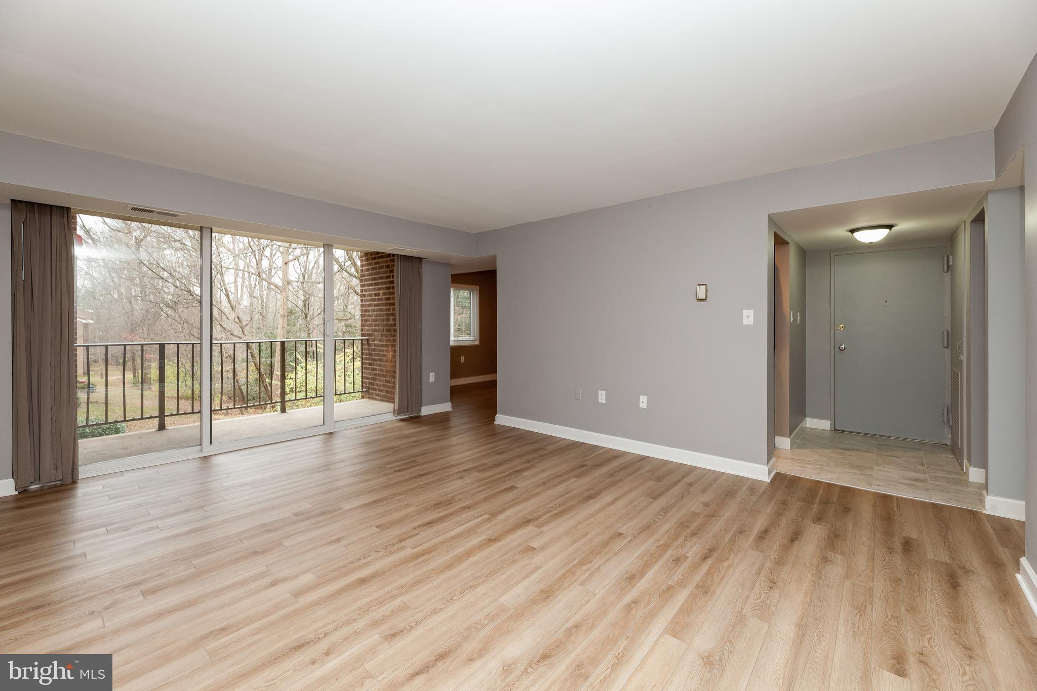 1405 Northgate Square, Unit 11C Reston, VA 20190 - Photo 9 of 31 Brand New Luxury Vinyl Tile