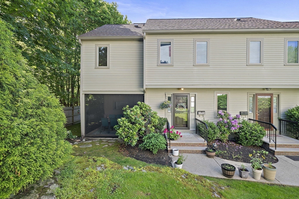 36 Maple Street, Unit 36 Canton, MA 02021 - Photo 1 of 40