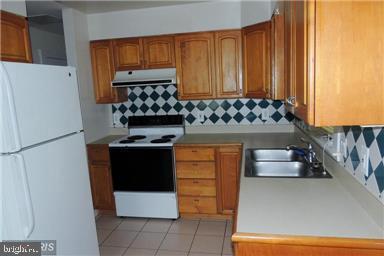 5985 4th Street Deale, MD 20751 - Photo 6 of 11 Kitchen