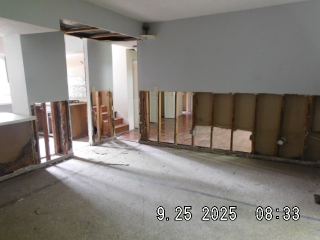 2320 North Kenwood Court Decatur, IL 62526 - Photo 2 of 14