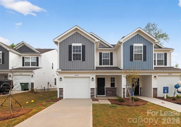 $1,895 | 10032 Greystar Lane, Charlotte, NC 28213