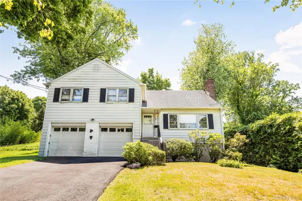 $699,000 | 21 Pomander Drive, White Plains, NY 10607