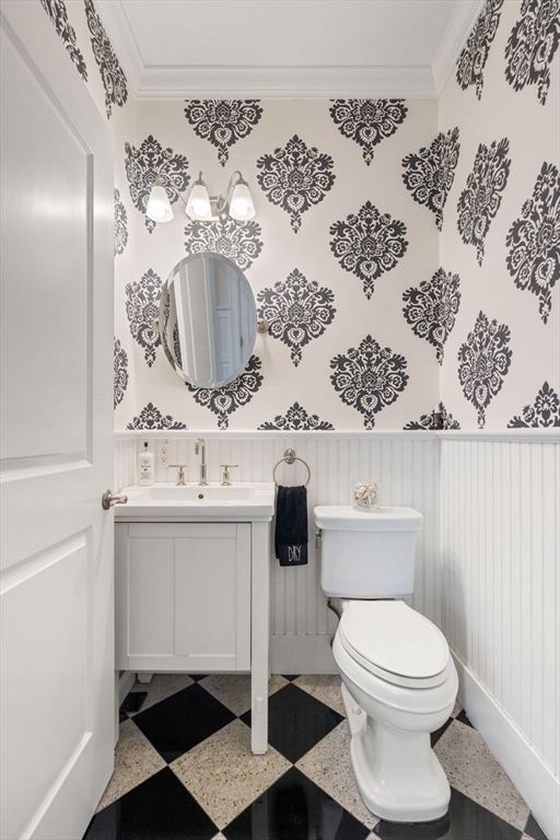 64 Oak Street Weston, MA 02493 - Photo 16 of 35