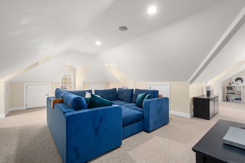 64 Oak Street Weston, MA 02493 - Photo 29 of 35