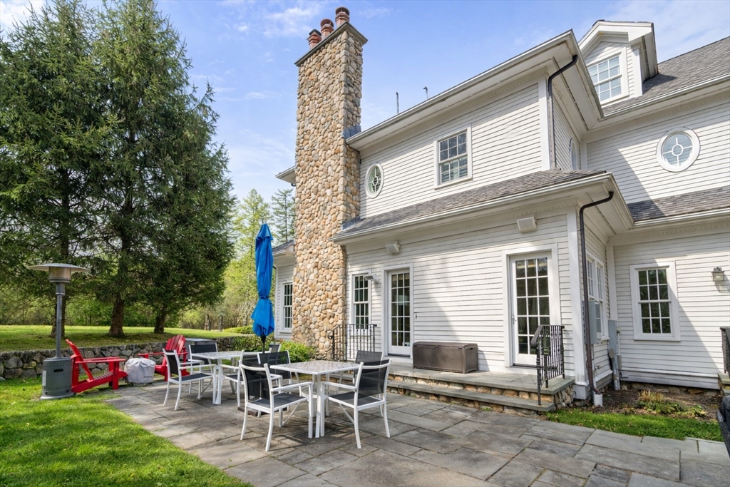 64 Oak Street Weston, MA 02493 - Photo 34 of 35