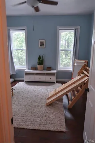 $2,100 | 1204 MacKay Place, St. Louis, MO 63104