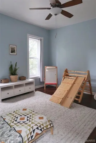 $2,100 | 1204 MacKay Place, St. Louis, MO 63104