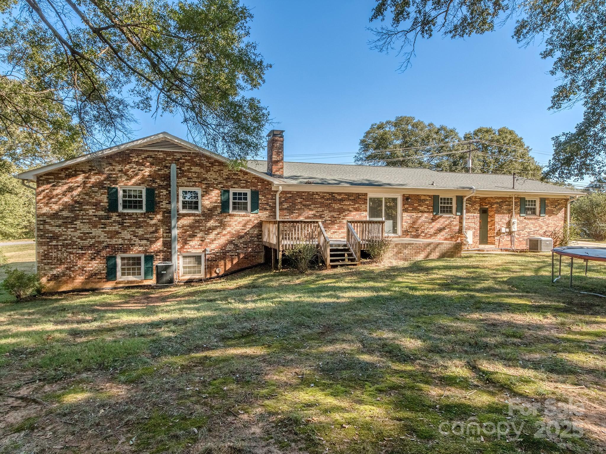 409 West Lewis Road Dallas, NC 28034 - Photo 1 of 33 Gallery Image 1