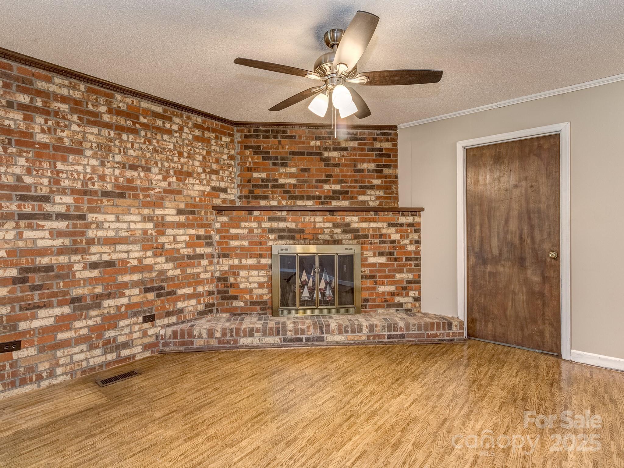 409 West Lewis Road Dallas, NC 28034 - Photo 12 of 33 Gallery Image 12