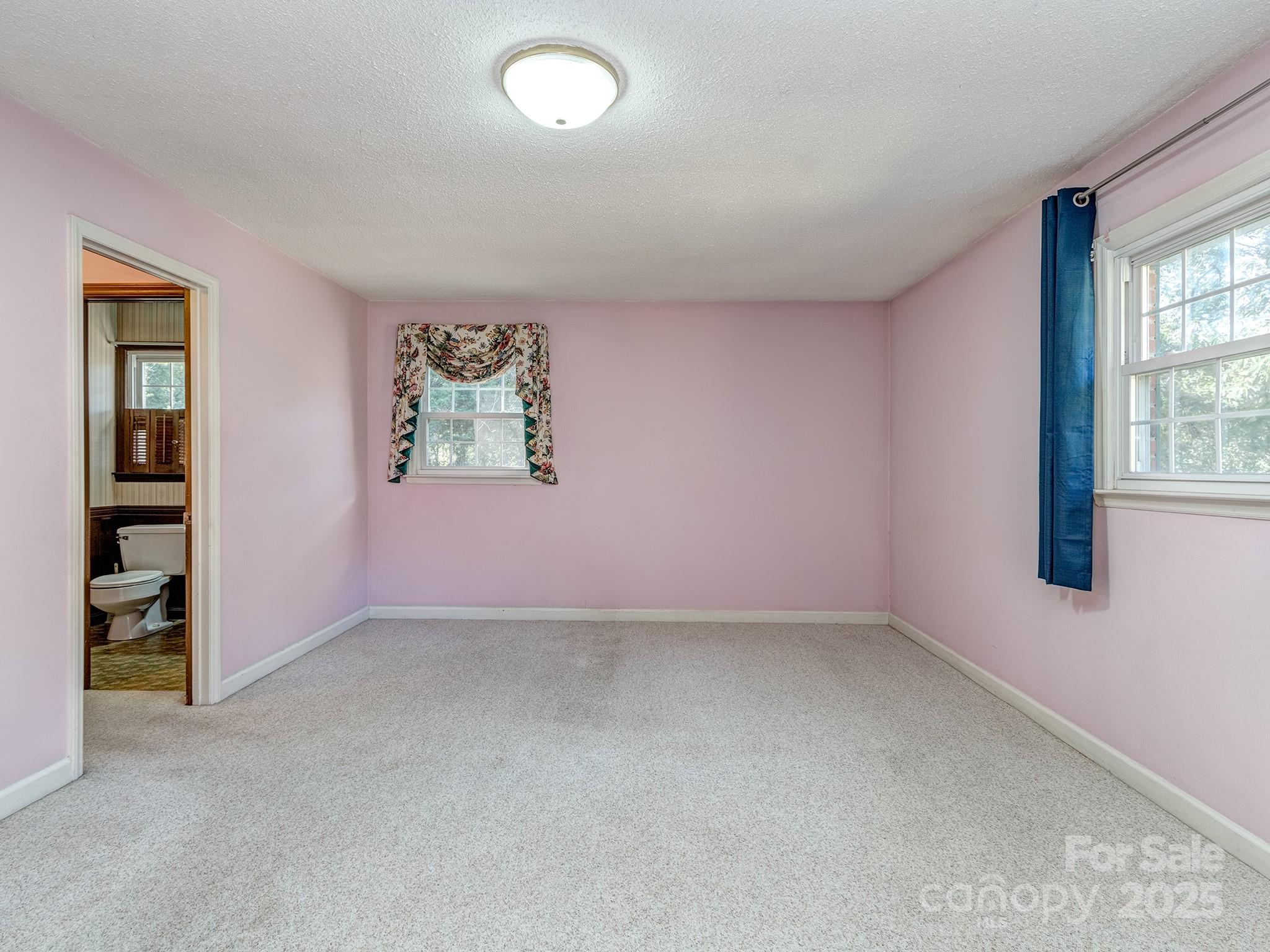 409 West Lewis Road Dallas, NC 28034 - Photo 16 of 33 Gallery Image 16
