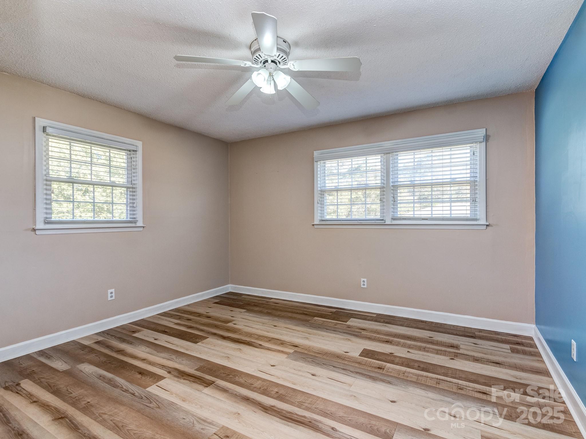 409 West Lewis Road Dallas, NC 28034 - Photo 21 of 33 Gallery Image 21