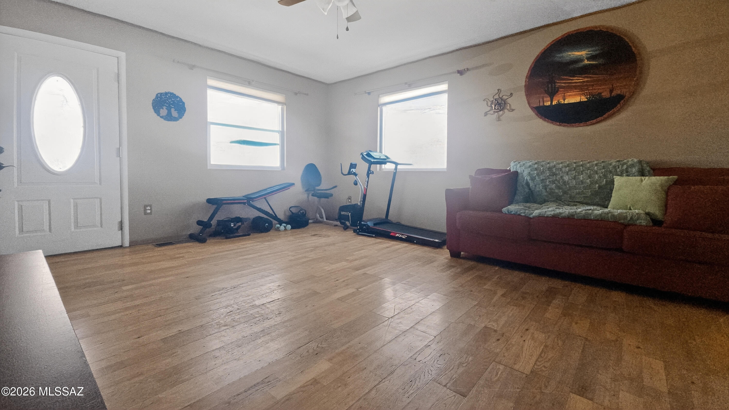 6464 North 6 Gun Road Willcox, AZ 85643 - Photo 4 of 32 living room