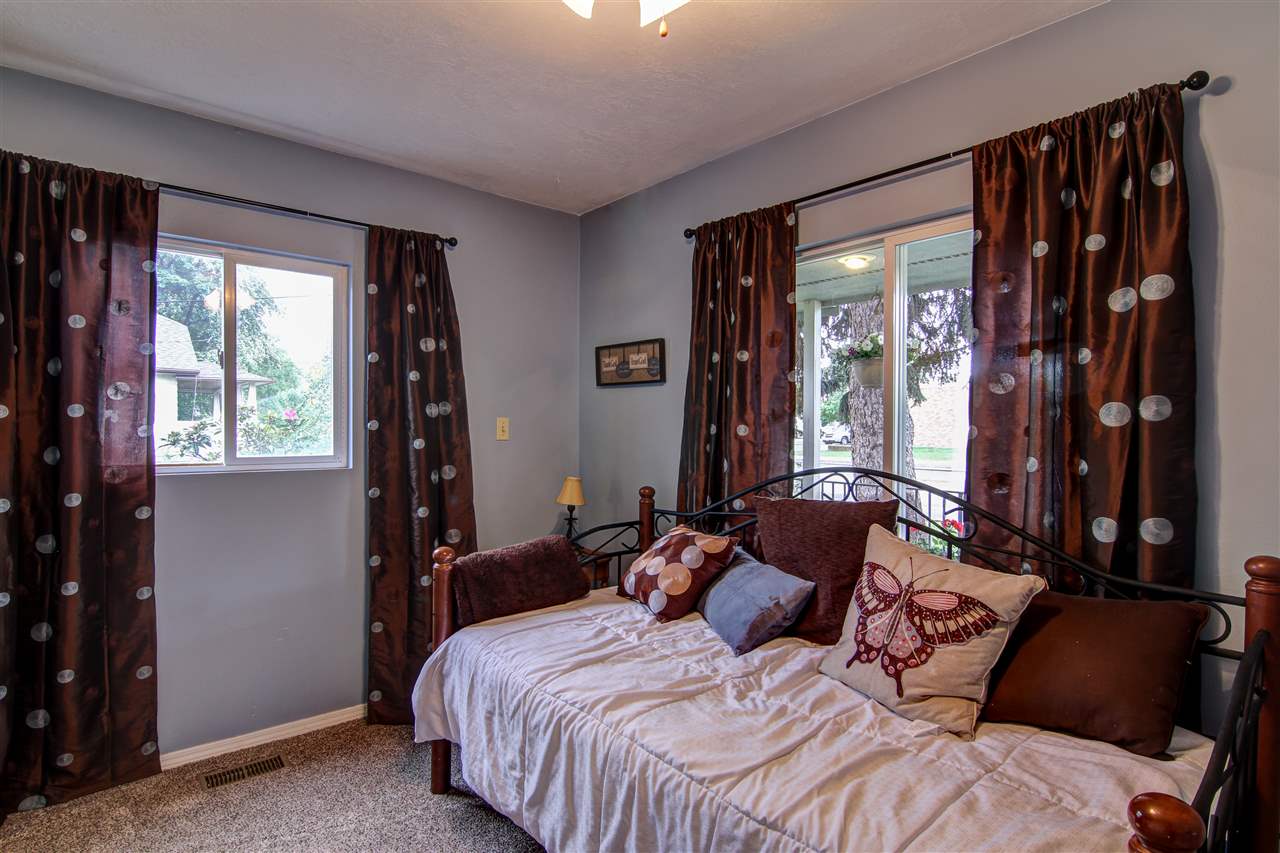 2812 North Center Road Spokane Valley, WA 99212 - Photo 16 of 20 Gallery Image 16