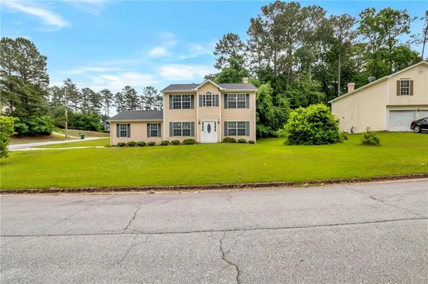 $269,900 | 6557 Rebecca Lou Lane, Lithonia, GA 30058