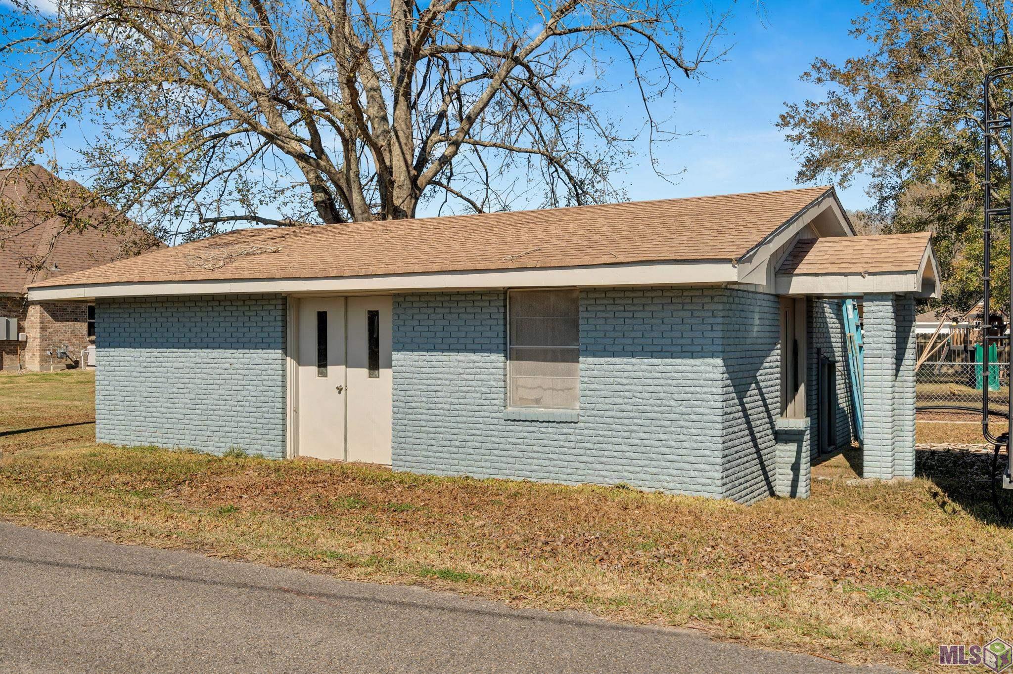 114 4 Point Drive Raceland, LA 70394 - Photo 28 of 36