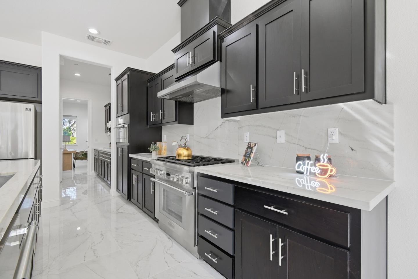 39441 Humpback Whale Road Newark, CA 94560 - Photo 21 of 63