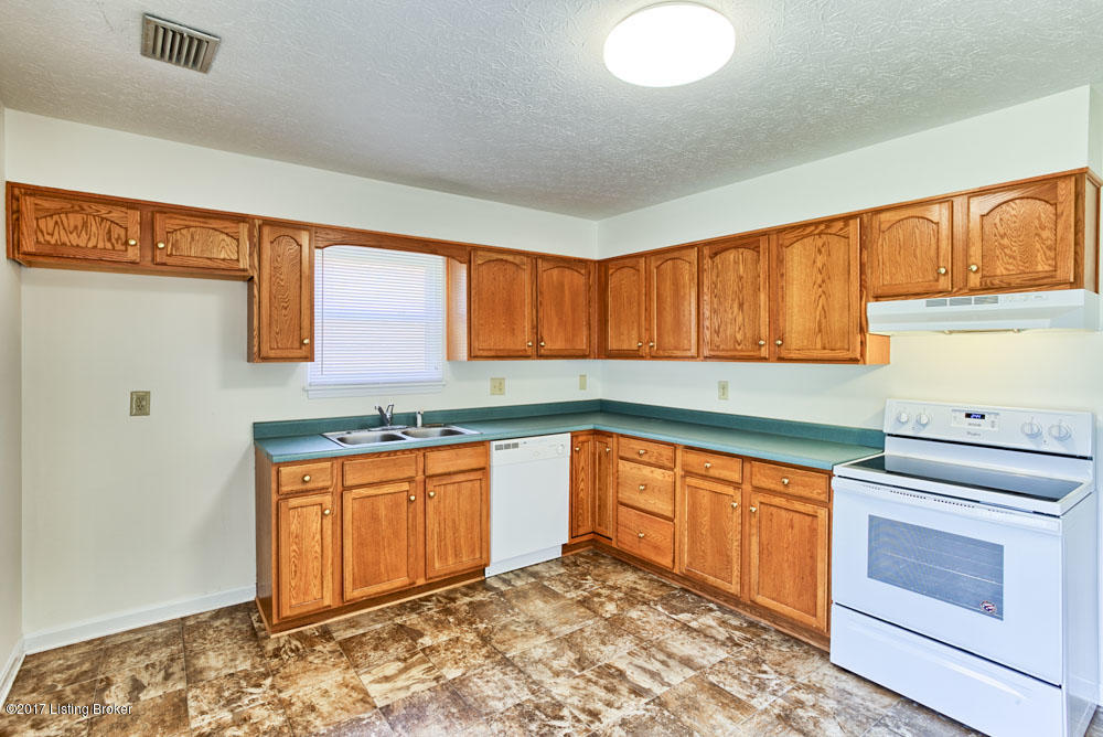 11312 Angelina Road Louisville, KY 40229 - Photo 8 of 24 Kitchen