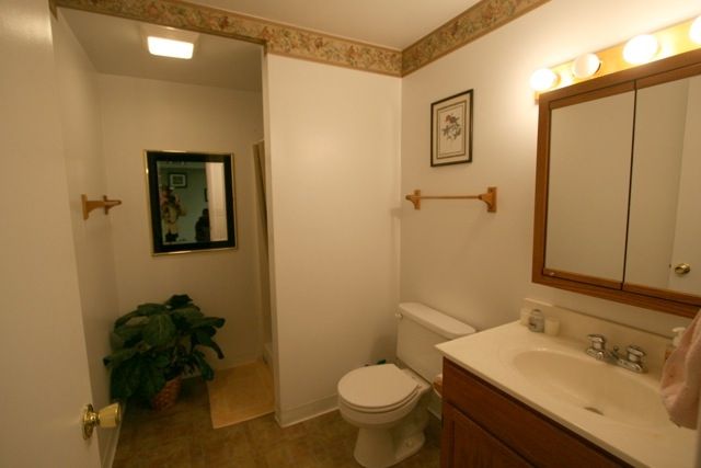 801 Spring Street Peoria, IL 61603 - Photo 12 of 14 Gallery Image 12