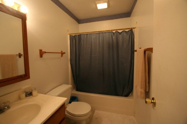 801 Spring Street Peoria, IL 61603 - Photo 10 of 14 Gallery Image 10