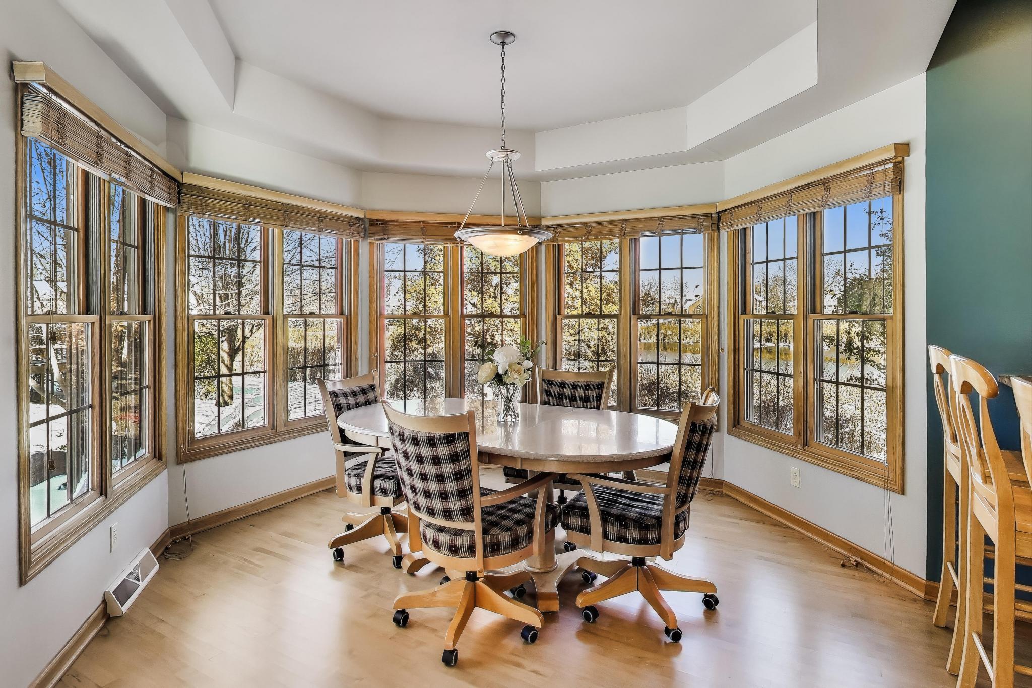 8443 Northview Drive Pleasant Prairie, WI 53158 - Photo 14 of 73 Eat in Kitchen