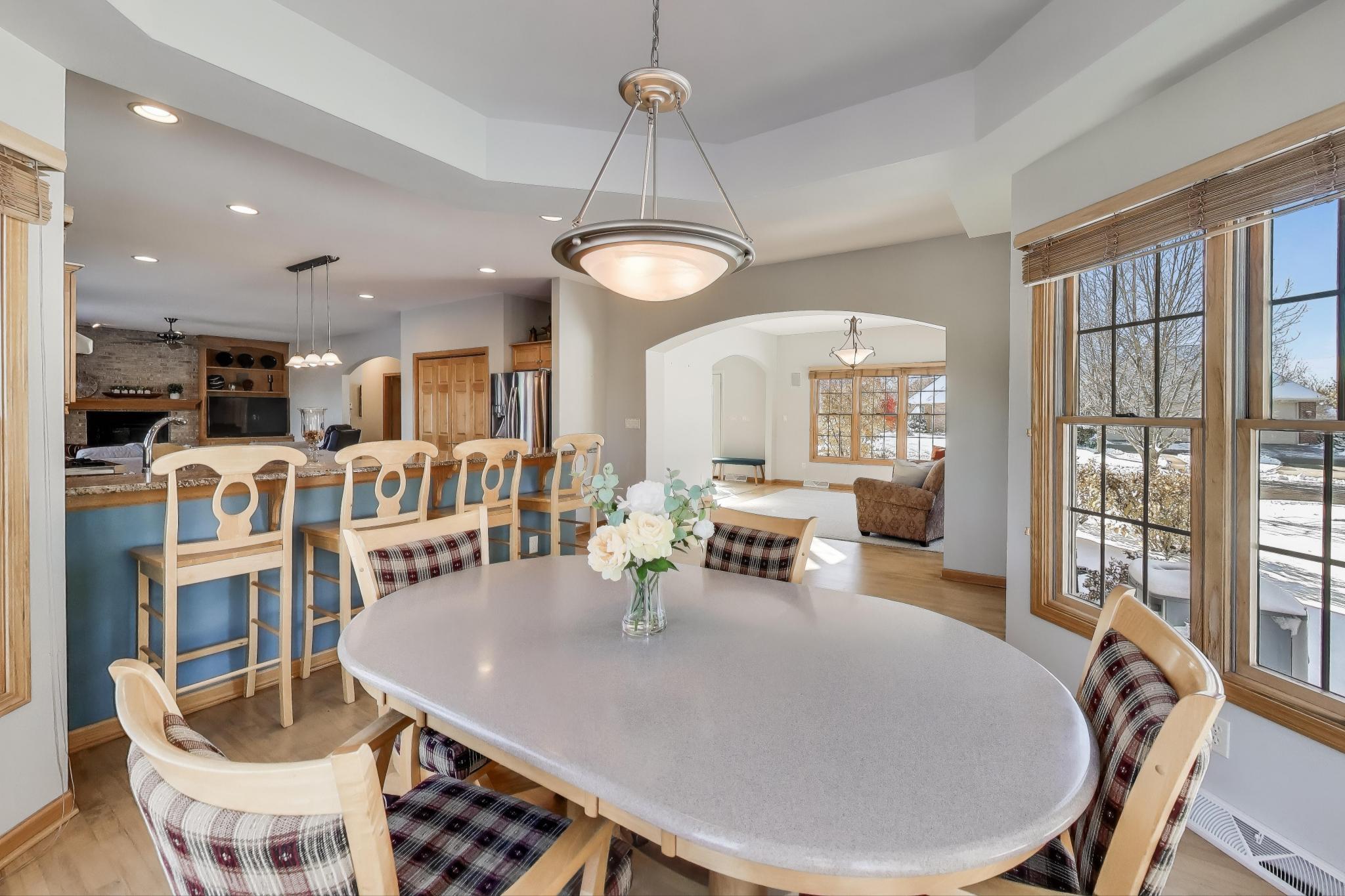 8443 Northview Drive Pleasant Prairie, WI 53158 - Photo 15 of 73 Kitchen