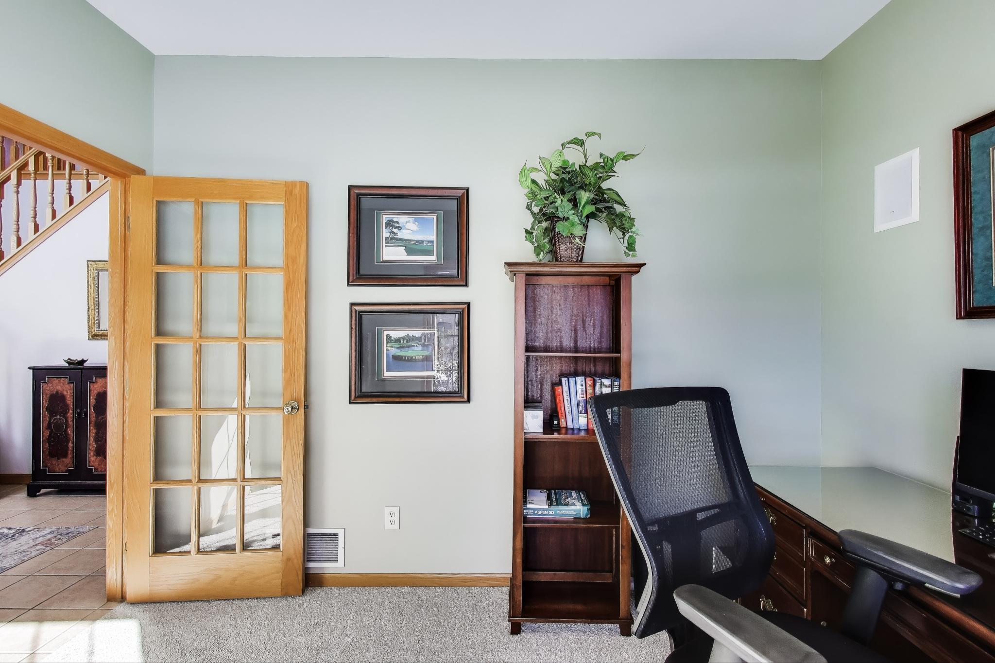 8443 Northview Drive Pleasant Prairie, WI 53158 - Photo 23 of 73 Office