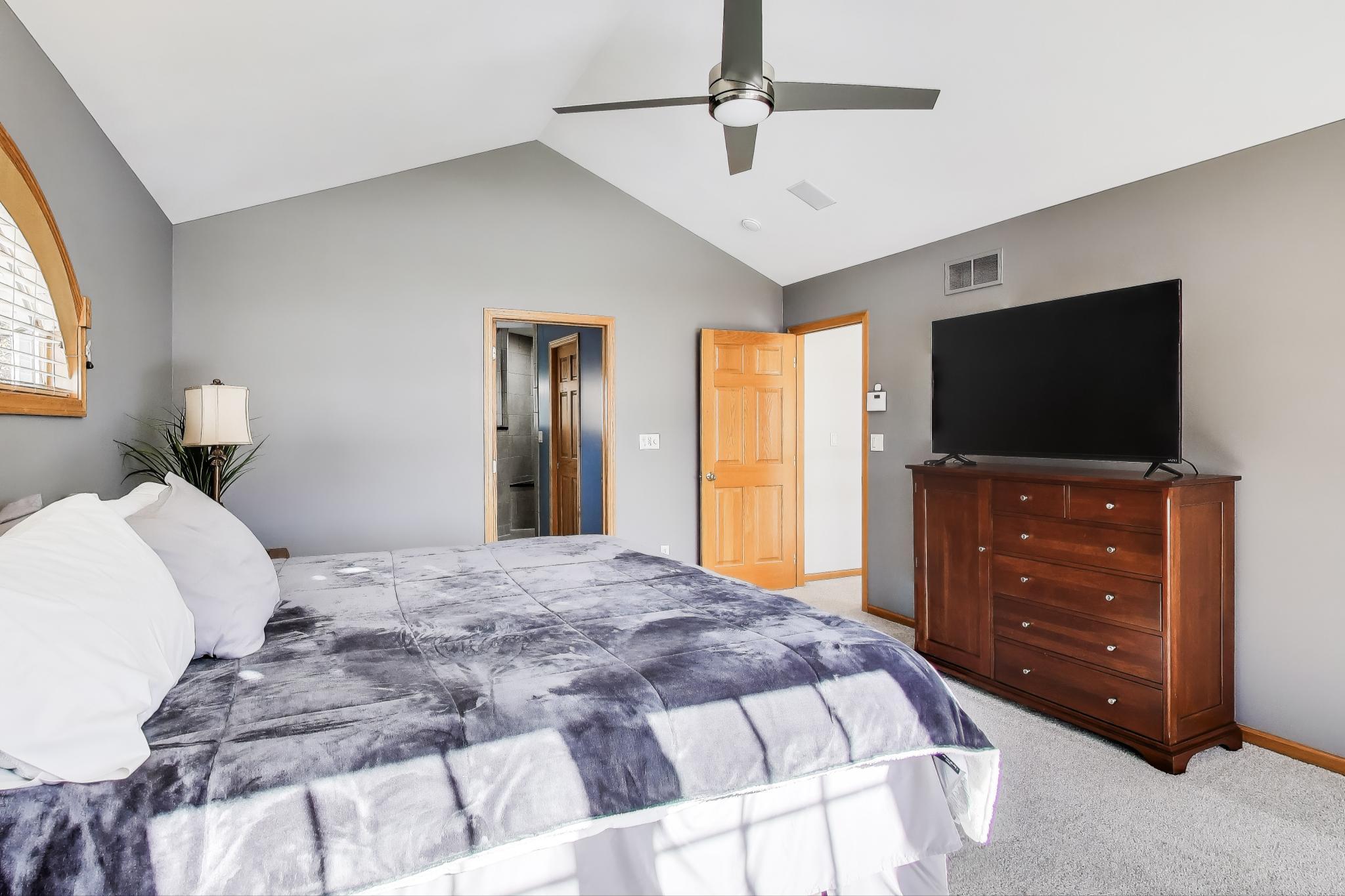 8443 Northview Drive Pleasant Prairie, WI 53158 - Photo 29 of 73 Primary