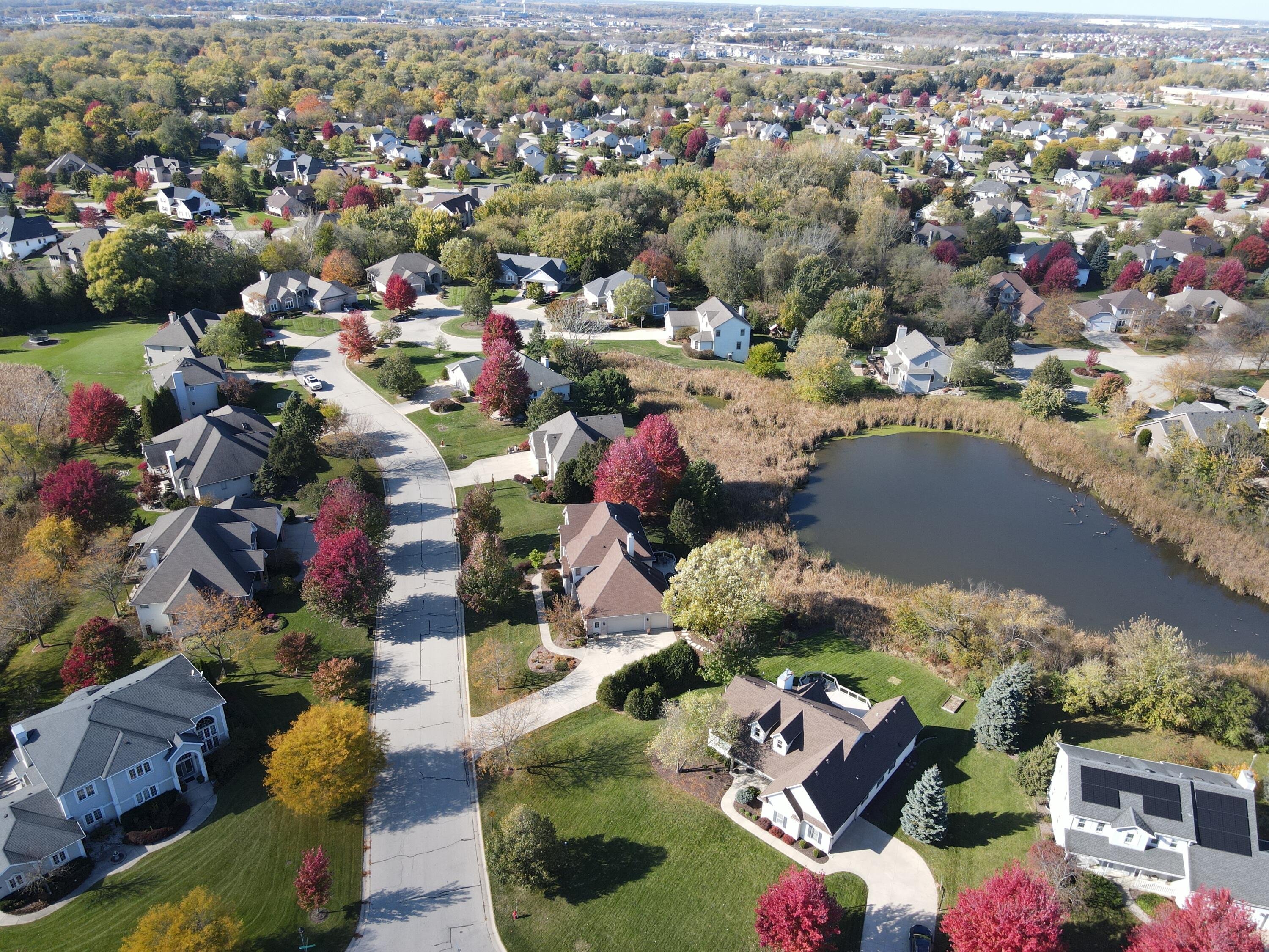 8443 Northview Drive Pleasant Prairie, WI 53158 - Photo 4 of 73 Aerial view