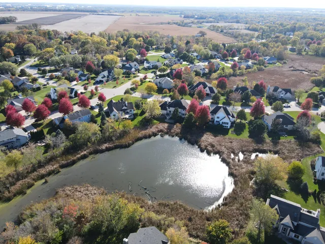 $775,000 | 8443 Northview Drive, Pleasant Prairie, WI 53158