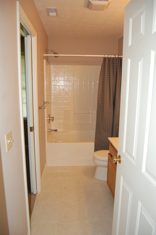 5217 West Keller Road Muncie, IN 47304 - Photo 7 of 8
