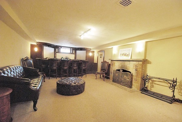 925 Centre Street Boston, MA 02130 - Photo 27 of 30 Gallery Image 27